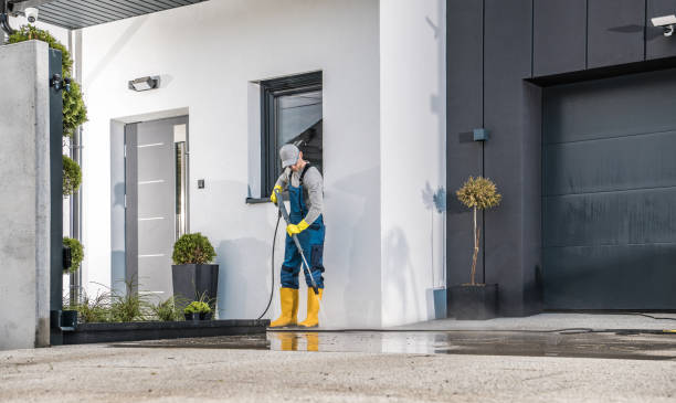 Best Warehouse Cleaning  in Gillette, WY